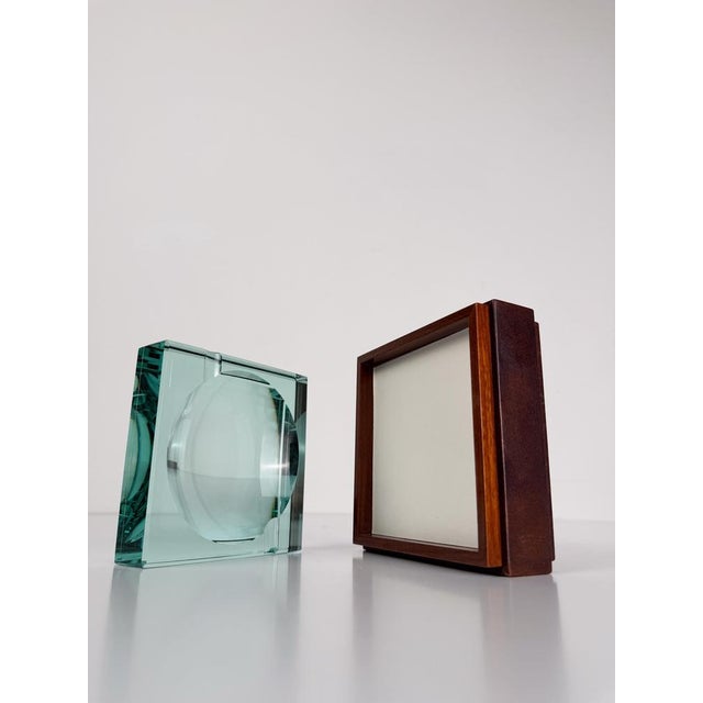 Mid-Century Italian Green Cut Glass and Leather Ashtray in the style of Fontana Arte, 1970s For Sale - Image 6 of 16