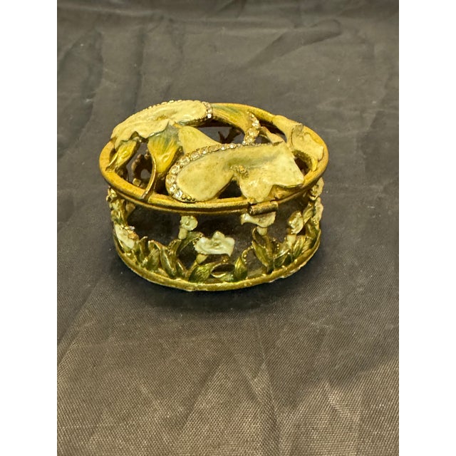 Art Nouveau Past Times Round Brass Calla Lily Trinket Box Enamel Rhinestone Art Nouveau VTG For Sale - Image 3 of 12