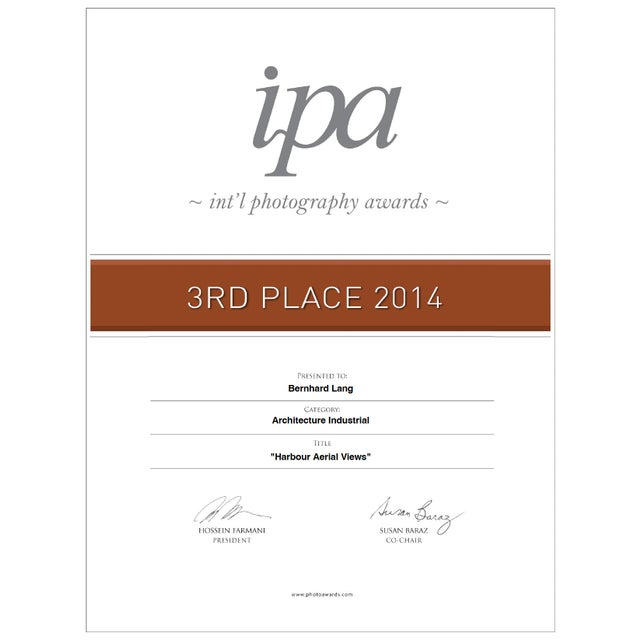 "AV_Harbour_002" Contemporary Limited Edition Fine Art Photograph Print by Bernhard Lang For Sale - Image 11 of 11