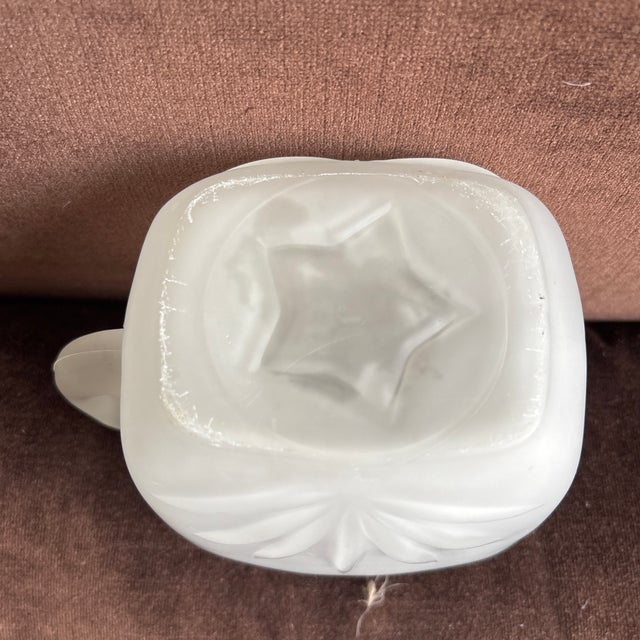 1950s Mid-Century Federal Glass Company Star Clear Glass Pitcher With Four Small Juice Glasses For Sale - Image 10 of 12