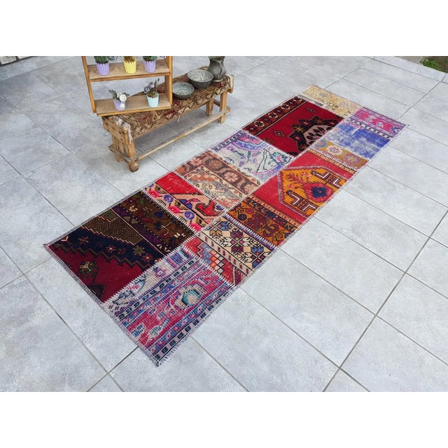 Mid 20th Century Bohemian Wool Oushak Runnner Carpet For Sale - Image 6 of 10