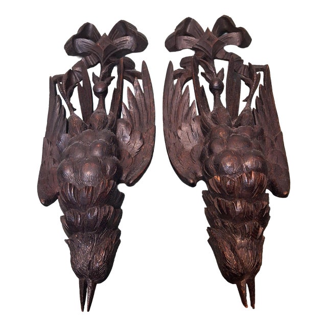 Antique Black Forest Wall Ornaments in Hand-Carved Walnut, 1890s, Set of 2 For Sale