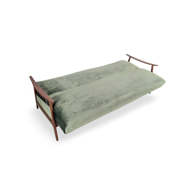 Wood Mid-Century Modern Three-Seater Sofa in Teak For Sale - Image 7 of 12