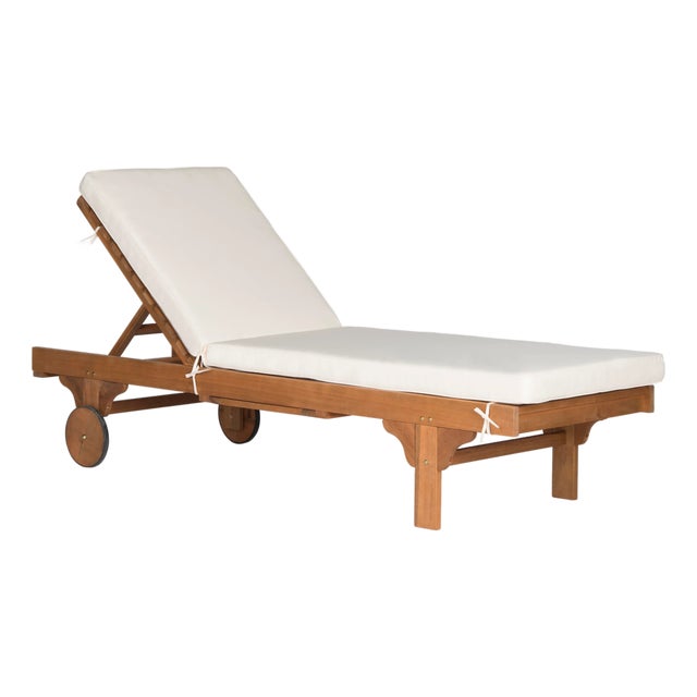 Newport Chaise Lounge Chair with Side Table, Natural/Beige Cushion For Sale