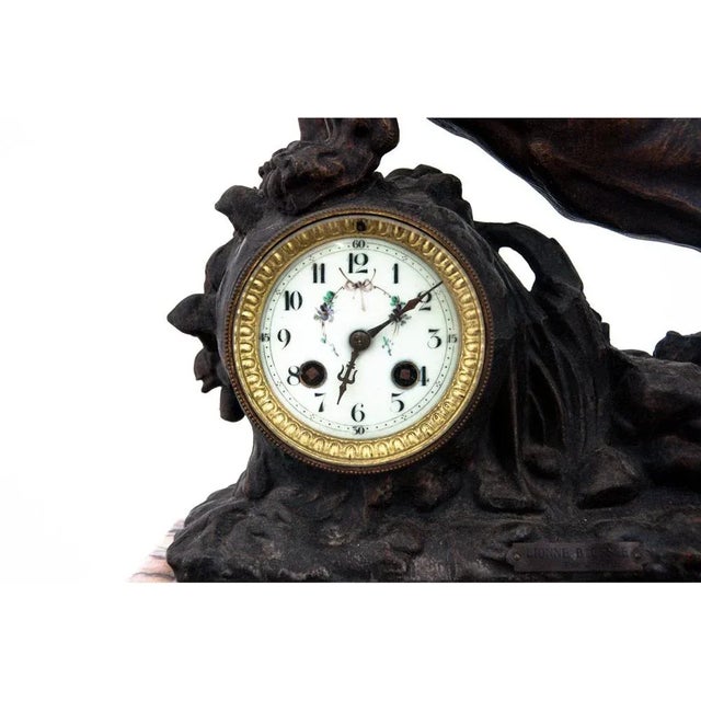 Late 19th Century Roaring of the Lion Mantel Clock in Bronze and Marble, France, 1880s For Sale - Image 5 of 8