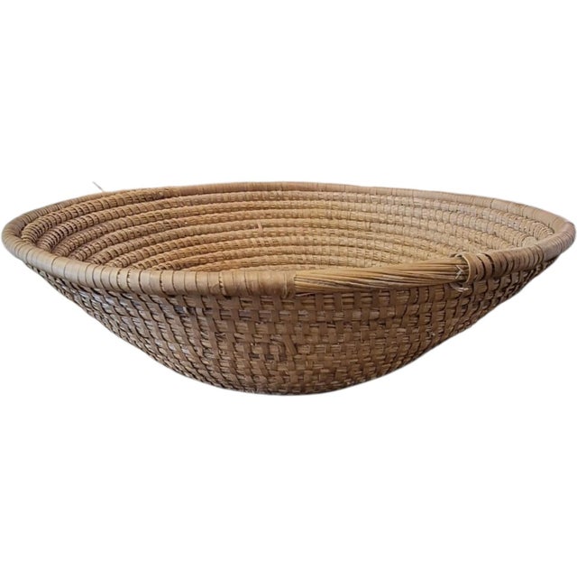 Contemporary Early 20th Century Handwoven Coiled Rattan Shallow Basket For Sale - Image 3 of 4