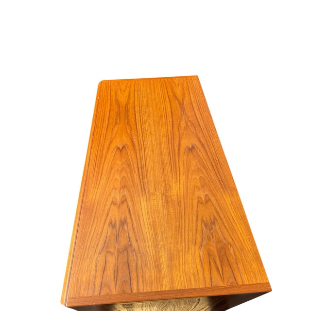 1970s Danish Modern Teak Dresser by Vitre of Denmark For Sale - Image 9 of 12