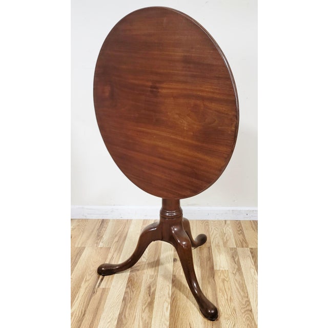 Queen Anne English 19th C Mahogany Queen Anne Pad Foot Birdcage Round Tilt-Top Table For Sale - Image 3 of 16