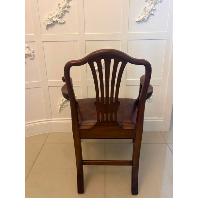 Antique Victorian Hepplewhite Mahogany Shield Back Dining Chairs with Carvers in Tan Leather, 1890, Set of 8 For Sale - Image 13 of 18