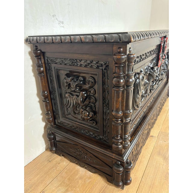 Spanish Renaissance Carved Storage Chest with Lift Top, Late 19th Century For Sale - Image 9 of 12