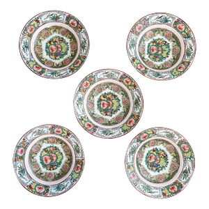 Early 20th Century Rose Canton Chinoiserie Porcelain Bowls - Set of 5