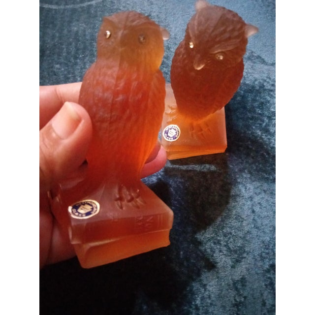 Gorgeous Pair of 1970 Westmoreland Satin Amber Glass Owl Figurines For Sale In Dallas - Image 6 of 8