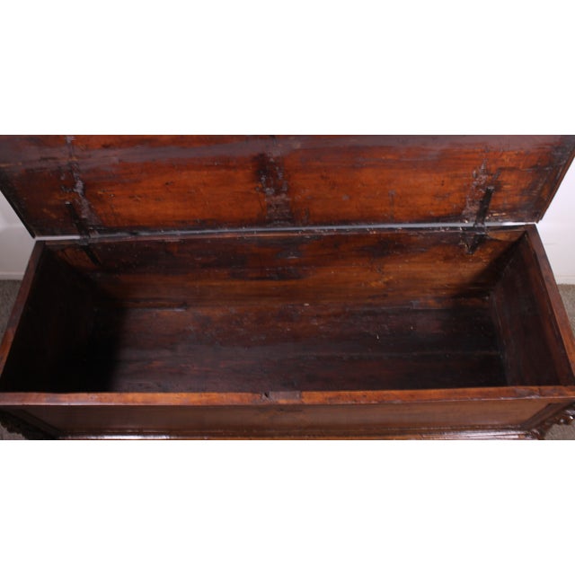 Italian Renaissance Cassone or Wedding Chest in Walnut with Coat of Arms, 16th Century For Sale - Image 11 of 13