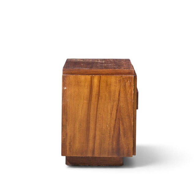 Lane Furniture Lane Staccato Brutalist Mid Century Walnut Nightstands - Pair For Sale - Image 4 of 11