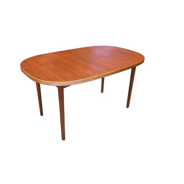 A beautiful oval dining table designed by bertil fridhagen for bodafors and manufactured in 1960. Here, the warm tone and...