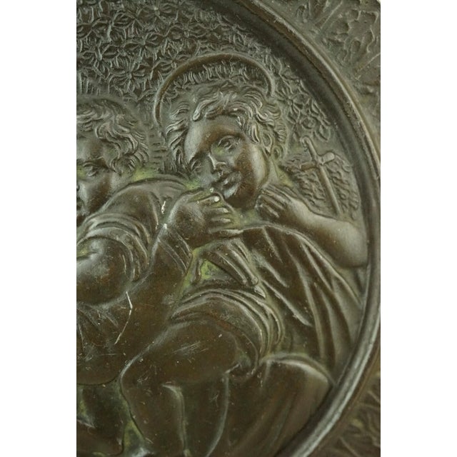Bronze Medallion with Bas-Relief depicting the Madonna Della Seggiola by Raffaello Sanzio, Italy, Late 1800s For Sale - Image 12 of 18