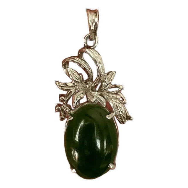 1950s 18k White Gold Jade Pendant For Sale