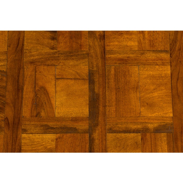 Early 20th Century French Louis XVI Style Walnut Extendable Dining Table With Parquetry Top, Provence For Sale - Image 5 of 17