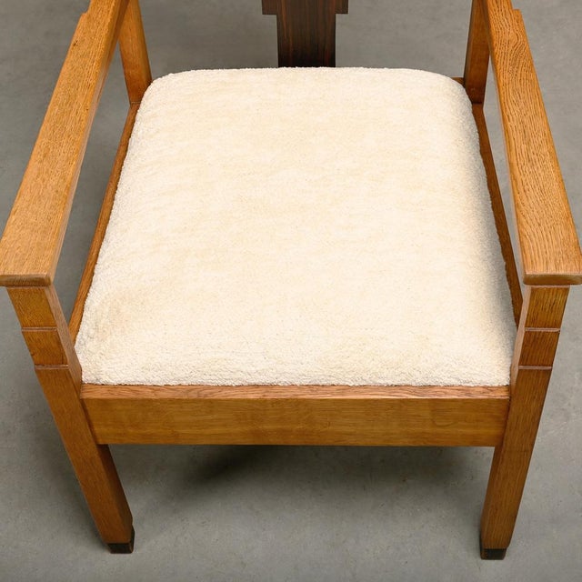 Dutch Art Deco Amsterdam School Armchair in Oak and Bouclé Fabric, 1930s For Sale - Image 10 of 17
