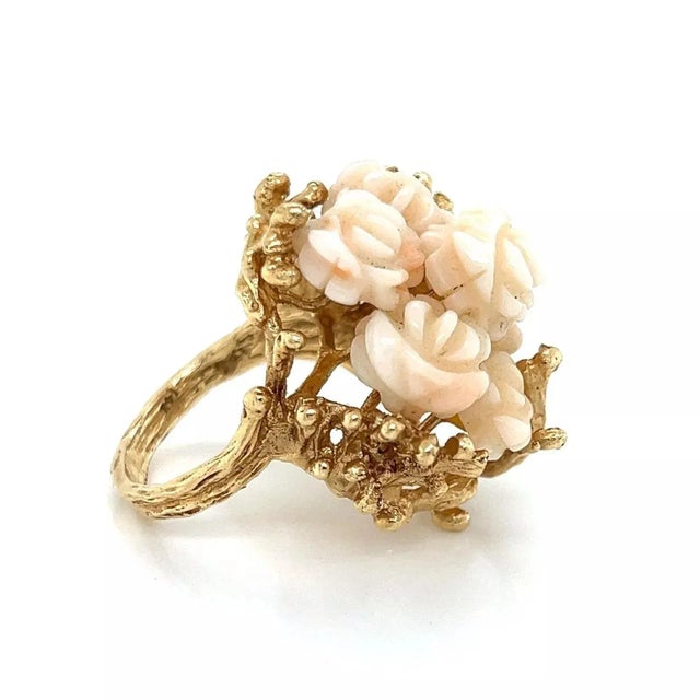 Hallmark: 14k Material: 14k yellow gold Gemstone: angel skin coral Measurement: 1.10" across x 1.13" wide x 0.72" high...