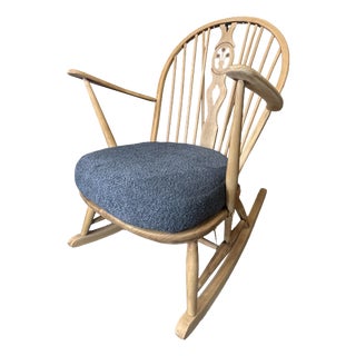 Mid-Century Modern Elm Wood Rocking Chair from Ercol, 1970s For Sale