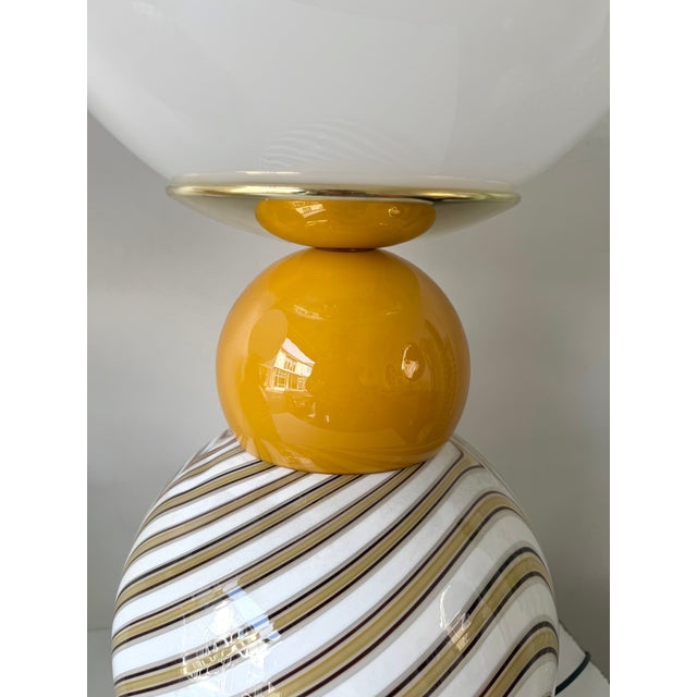 Metal Contemporary Pair of Brass and Berlingo Stripe Murano Glass Lamps, Italy For Sale - Image 7 of 11