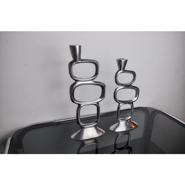 1980s Circle Candlesticks attributed to Matthew Hilton, England, 1980s, Set of 2 For Sale - Image 5 of 9