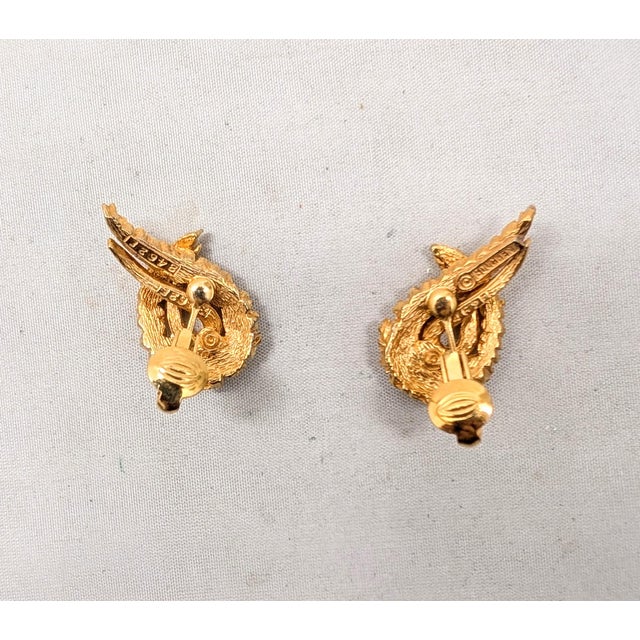 Gold Vintage 1960s Signed Boucher Modernist Goldtone Loop Clip Earrings-2 Pieces For Sale - Image 8 of 8