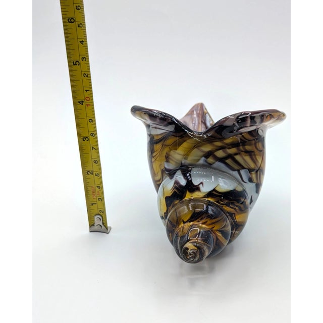 1990s Vintage MCM Murano Style Blown Cased Glass Tiger Striped Conch Shell Figurine For Sale - Image 5 of 8