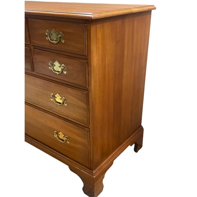 Henkel Harris Vintage Henkel Harris Georgian 10 Drawer Low Dresser For Sale - Image 4 of 11
