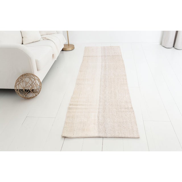 Off-white 1960s Neutral Home Decor Kilim For Sale - Image 8 of 10