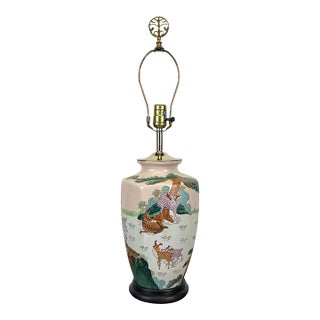 Vintage Chinese Chinoiserie Deer Motif Porcelain Table Lamp For Sale