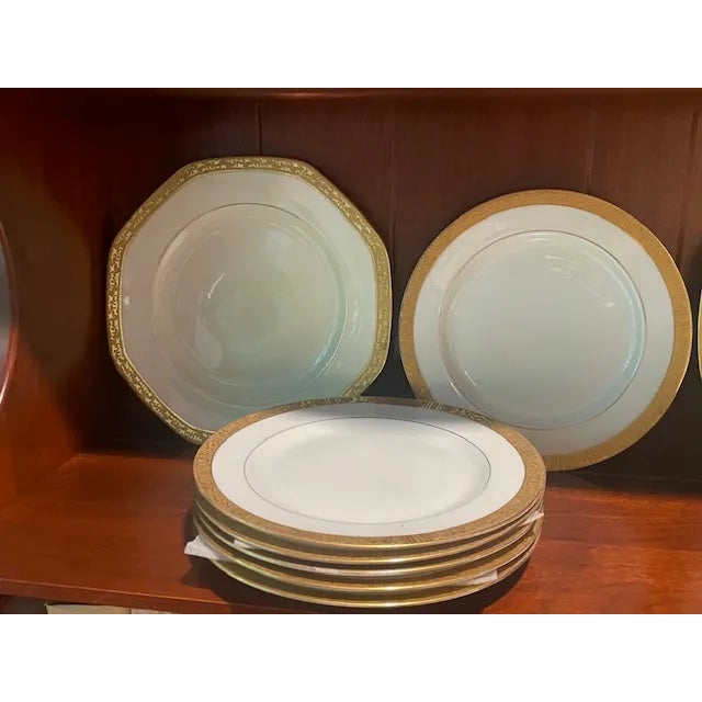 1930s George Jones Crescent White and Gold Porcelain Plates For Sale In Dallas - Image 6 of 12