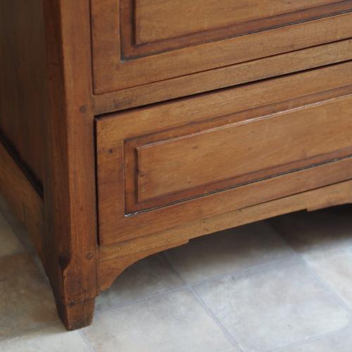 19th Century Louis XVI Style Chest of Drawers in Walnut For Sale - Image 13 of 15