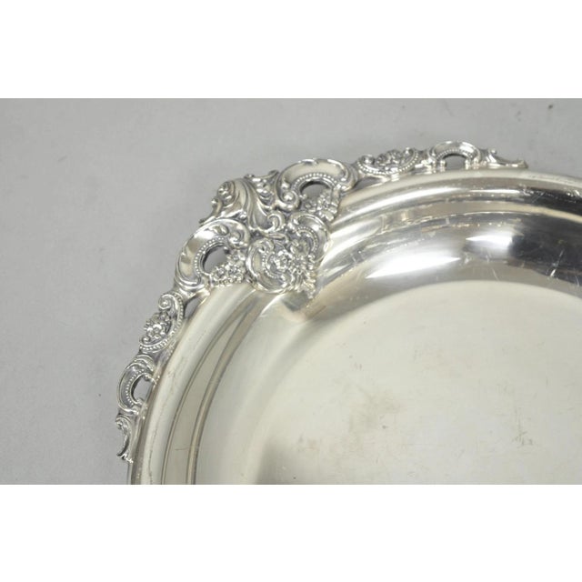 Silver Vintage Wallace Baroque Silver Plated Round Twin Handle Serving Platter Bar Tray For Sale - Image 8 of 12