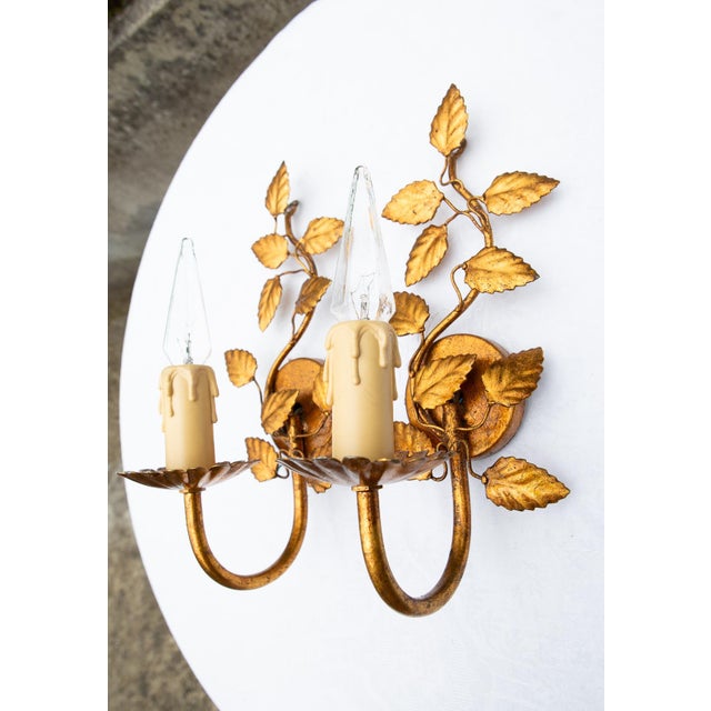 Italian Gilt Metal Leaf Wall Sconces, 1970s, Set of 2 For Sale - Image 4 of 6