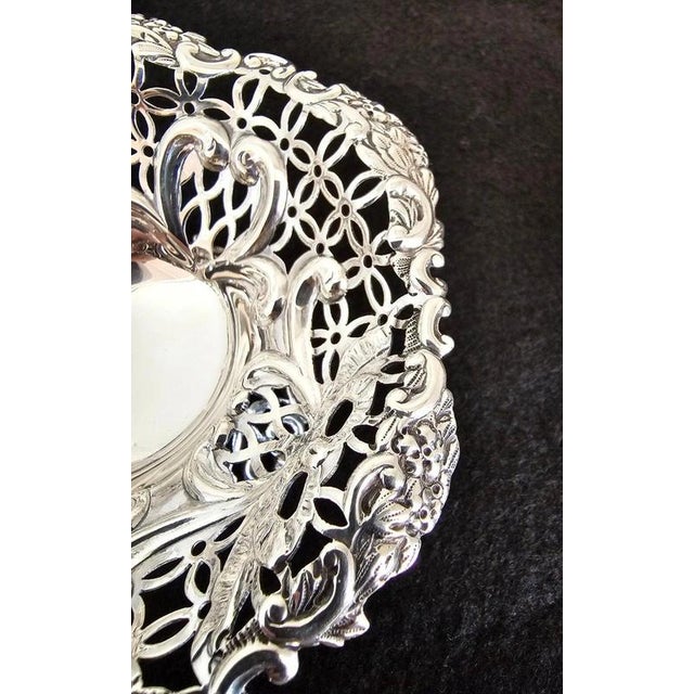 Antique Victorian Sterling Silver Bon Bon Dishes by William Comyns, 1891, Set of 2 For Sale - Image 6 of 14