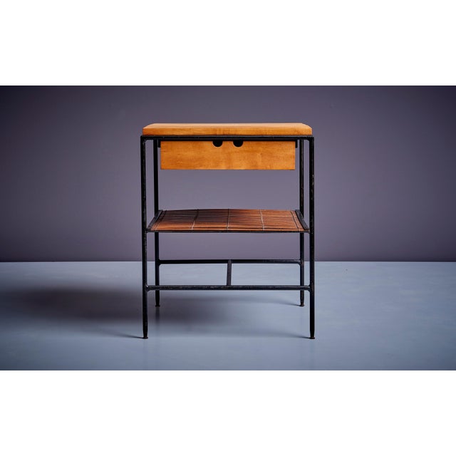 Highly desirable Paul McCobb #1572 nightstand or occasional table from his Planner Group collection for Winchendon, c....