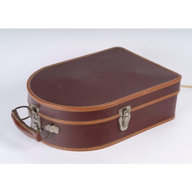 Portable record player, mid-20th century. Portable record player, untested, mid-20th century, sold as-is. H: 13 cm, W: 39...
