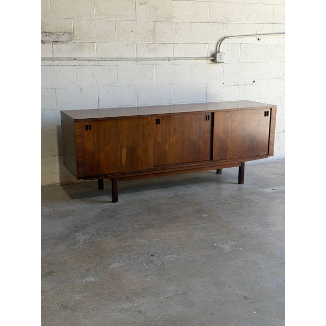 Rosewood Sideboard Long Sliding Door Credenza Denmark Mid-Century Modern 1960s For Sale - Image 4 of 10