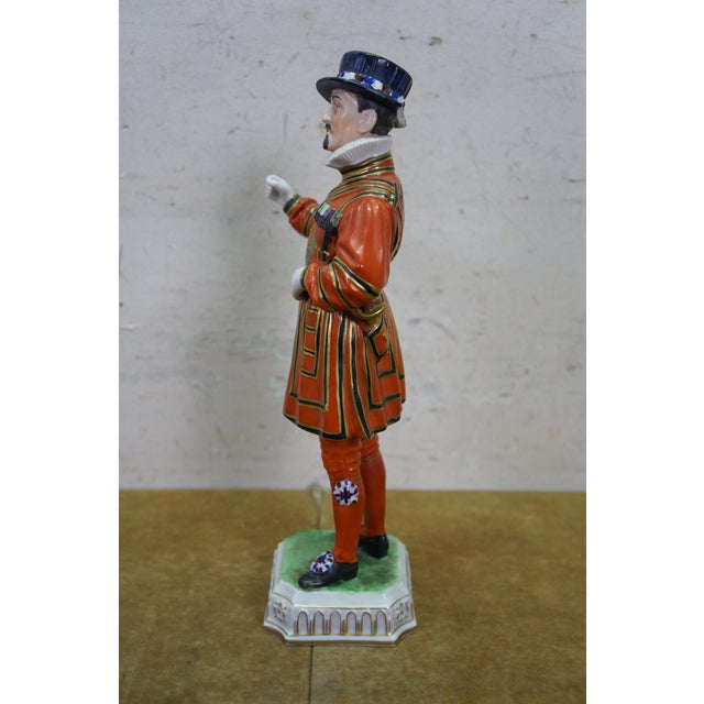 Antique German Carl Thieme Dresden Yeoman of the Guard Beefeater Figurine 11" For Sale - Image 6 of 14