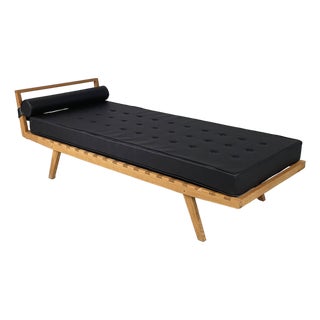 Italian Modern Brandina Daybed by Plinio Il Giovane, 1990s For Sale