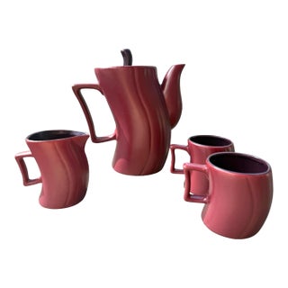 Vintage Royal Orchid Stoneware Burgundy Coffee Service, Postmodern Ribbed Design - 5 pcs For Sale