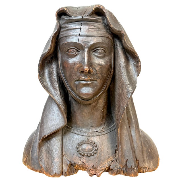 Late 17th–Early 18th Century Italian Carved Walnut Bust of Madonna Addolorata For Sale - Image 18 of 18