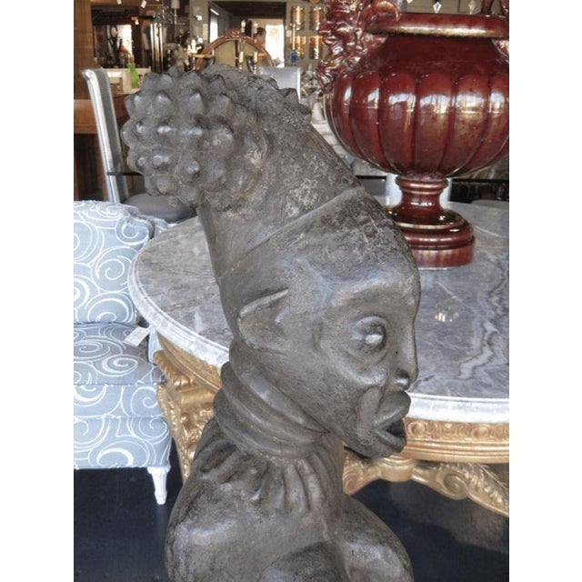 Wood 1920s Hand Carved Male and Female African Statues From Cameroon For Sale - Image 7 of 8