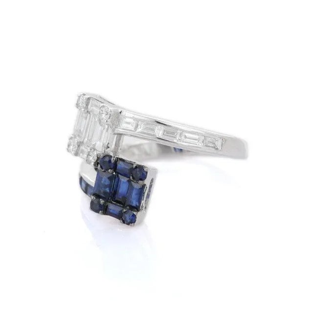 Art Deco 18k White Gold Natural 1.11ct Blue Sapphire Diamond Bypass Ring Size 7 For Sale - Image 3 of 10