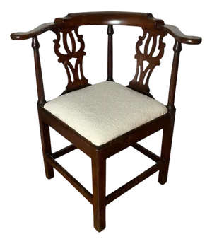 George III Mahogany Smoker's Bow Corner Chair