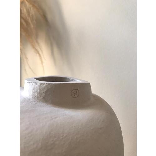 Modder Emotional Ceramic Sculpture by Françoise Jeffrey Dimensions: Ø 45 x H 20 cm Materials: earthenware, 2022, off white...