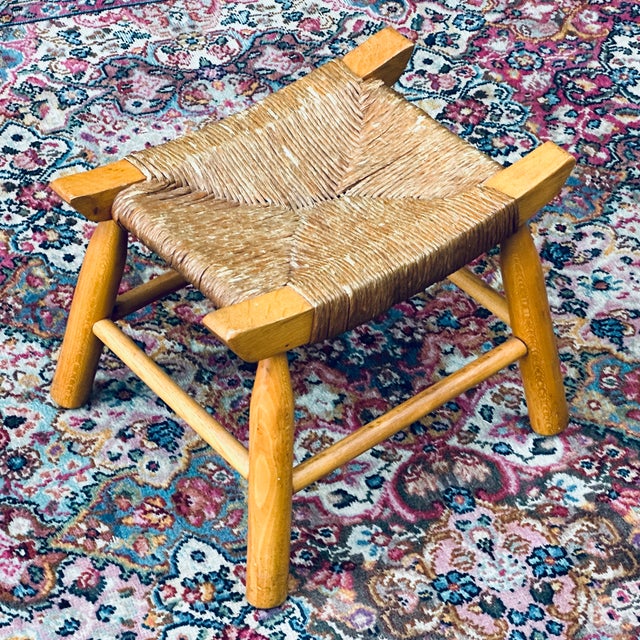 Mid-Century French Country Ash Wood & Rush Saddle Seat Footstool Petite Low Stool For Sale In Philadelphia - Image 6 of 11