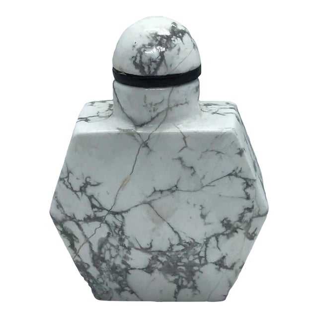 Vintage Howlite Snuff Bottle For Sale